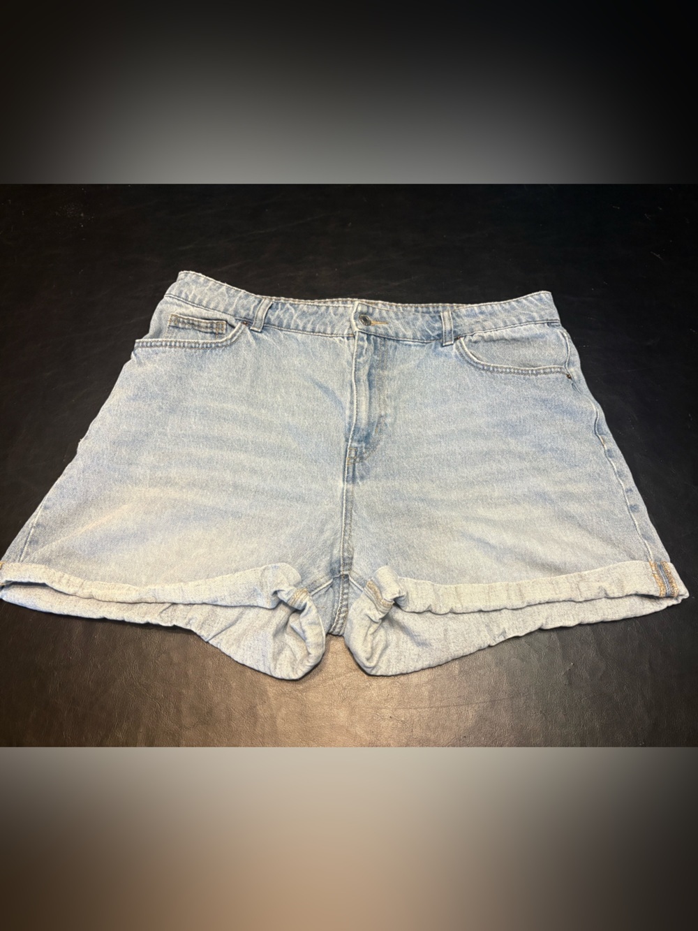 H&M Light Blue High-Rise Denim Jean Shorts size 14
